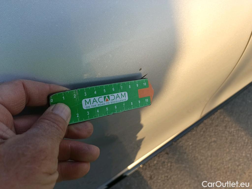  Mercedes  CLA-Klasse MERCEDES-BENZ CLA / 2019 / 5P / familiar CLA 200 D DCT Shooting Brake #14