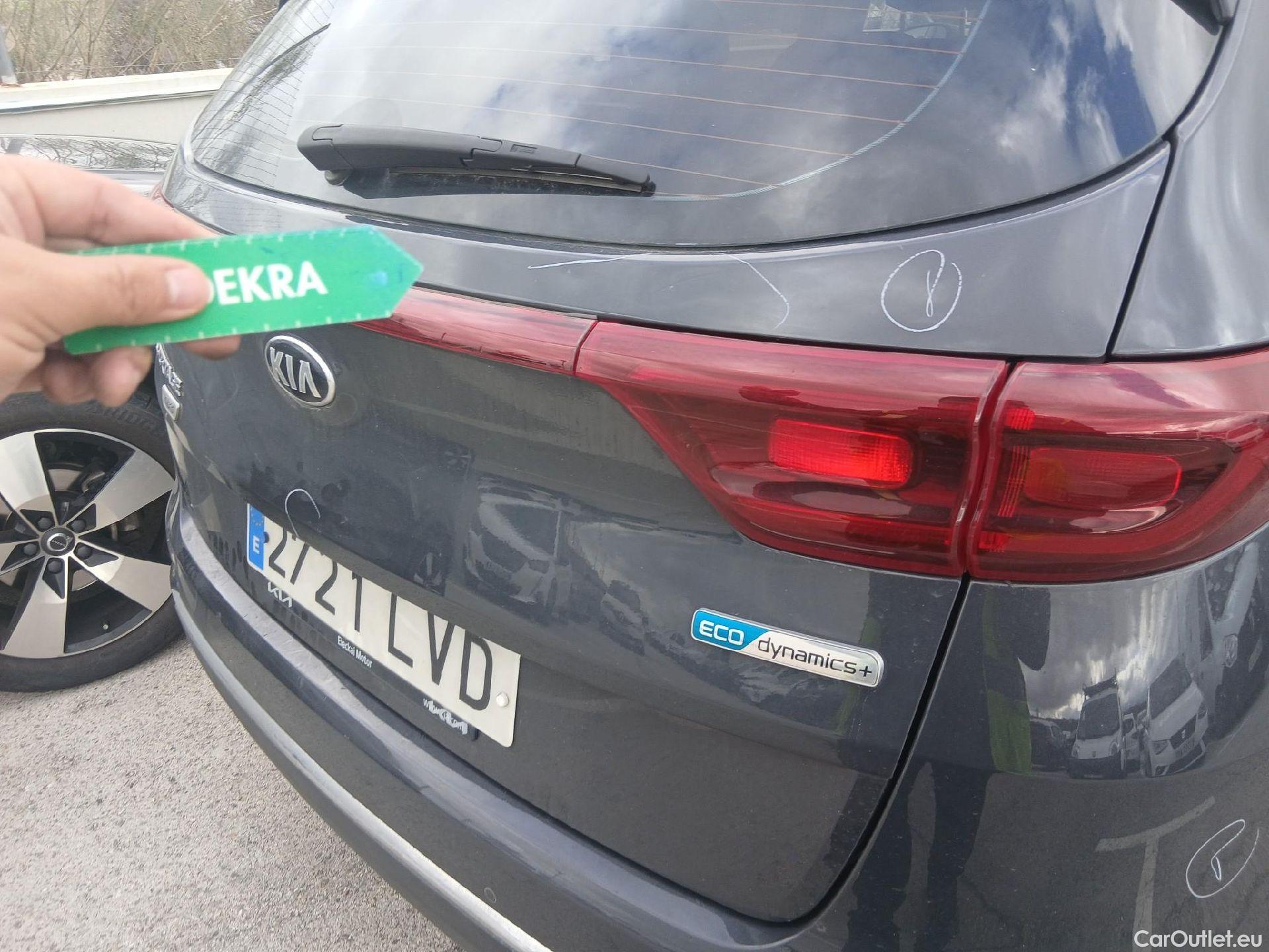  KIA  Sportage KIA  / 2018 / 5P / todoterreno 1.6 MHEV Business 100kW (136CV) 4x2 #40