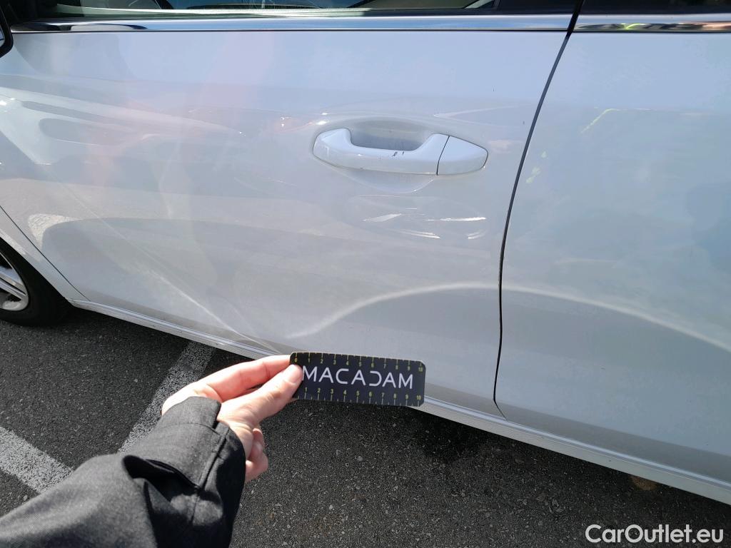  KIA  Cee'd KIA Ceed / 2018 / 5P / berlina con portón 1.0 MHEV 88kW (120CV) Drive DCT #4