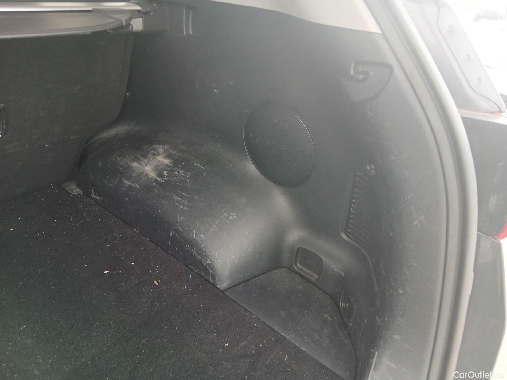  KIA  Sportage KIA  / 2018 / 5P / todoterreno 1.6 MHEV Business 100kW (136CV) 4x2 #14