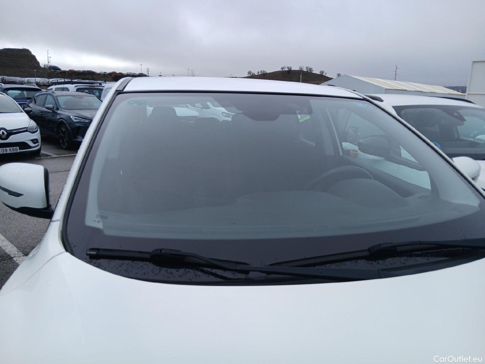  Nissan  Qashqai NISSAN  / 2017 / 5P / todoterreno dCi 150CV (110kW) 4WD ACENTA #9