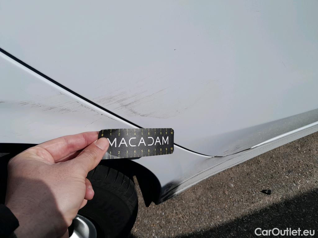  KIA  Cee'd KIA Ceed / 2018 / 5P / berlina con portón 1.0 MHEV 88kW (120CV) Drive DCT #9