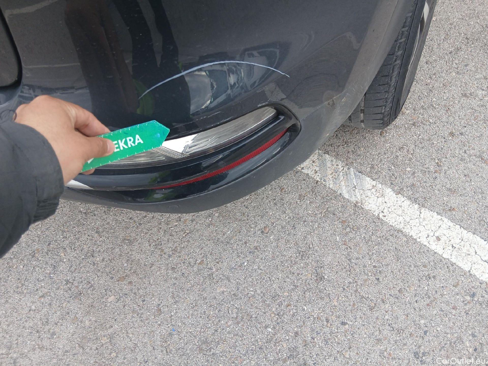  KIA  Sportage KIA  / 2018 / 5P / todoterreno 1.6 MHEV Business 100kW (136CV) 4x2 #36