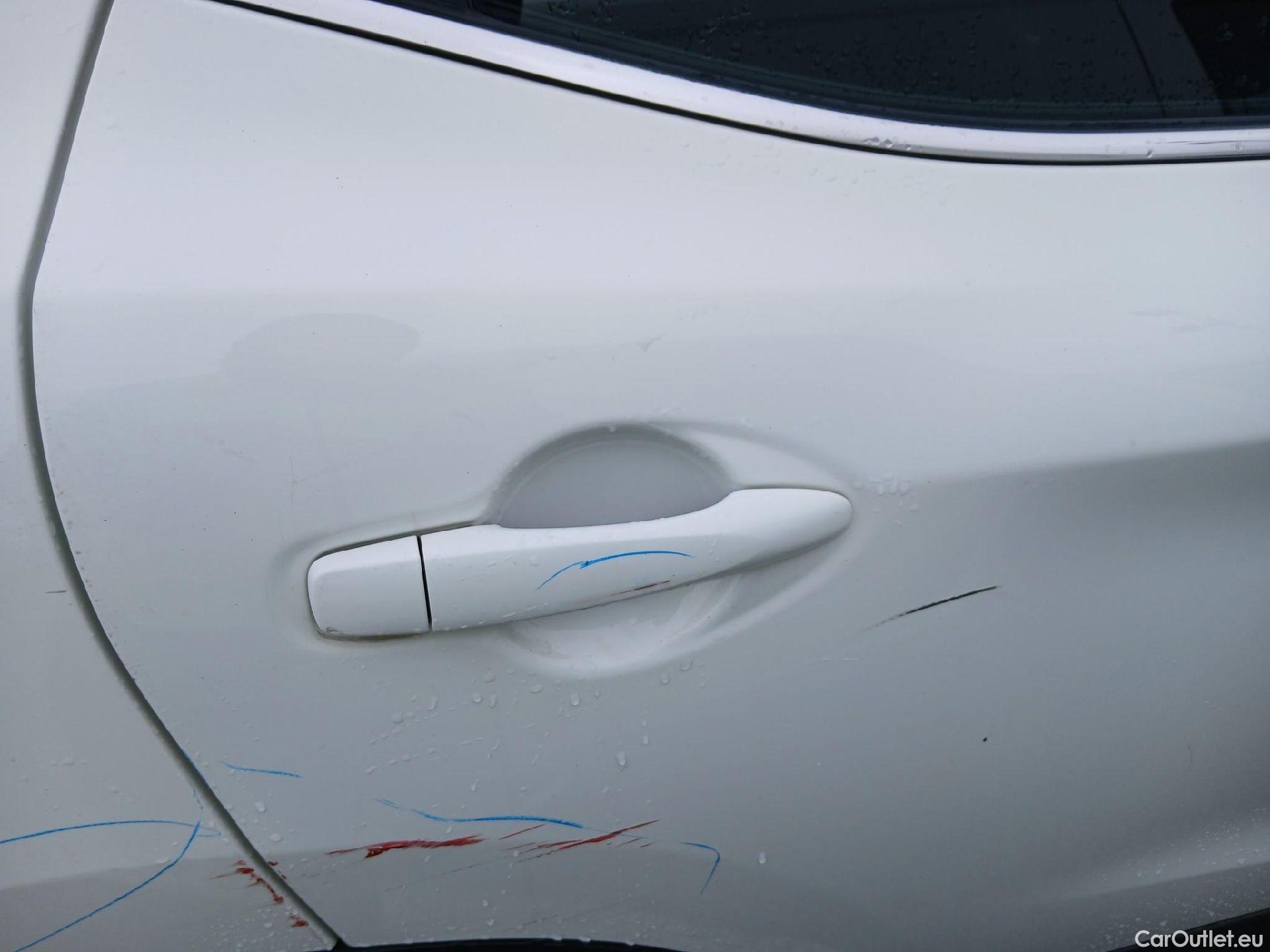  Nissan  Qashqai NISSAN  / 2017 / 5P / todoterreno dCi 150CV (110kW) 4WD ACENTA #36