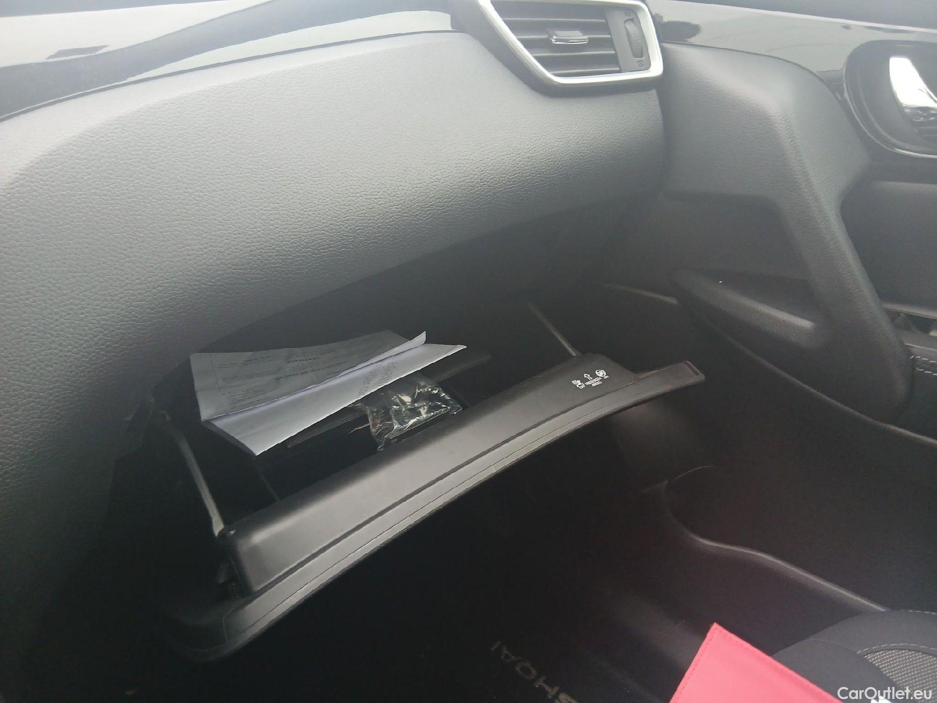  Nissan  Qashqai NISSAN  / 2017 / 5P / todoterreno DIG-T 103 kW (140 CV) E6D N-STYLE #3