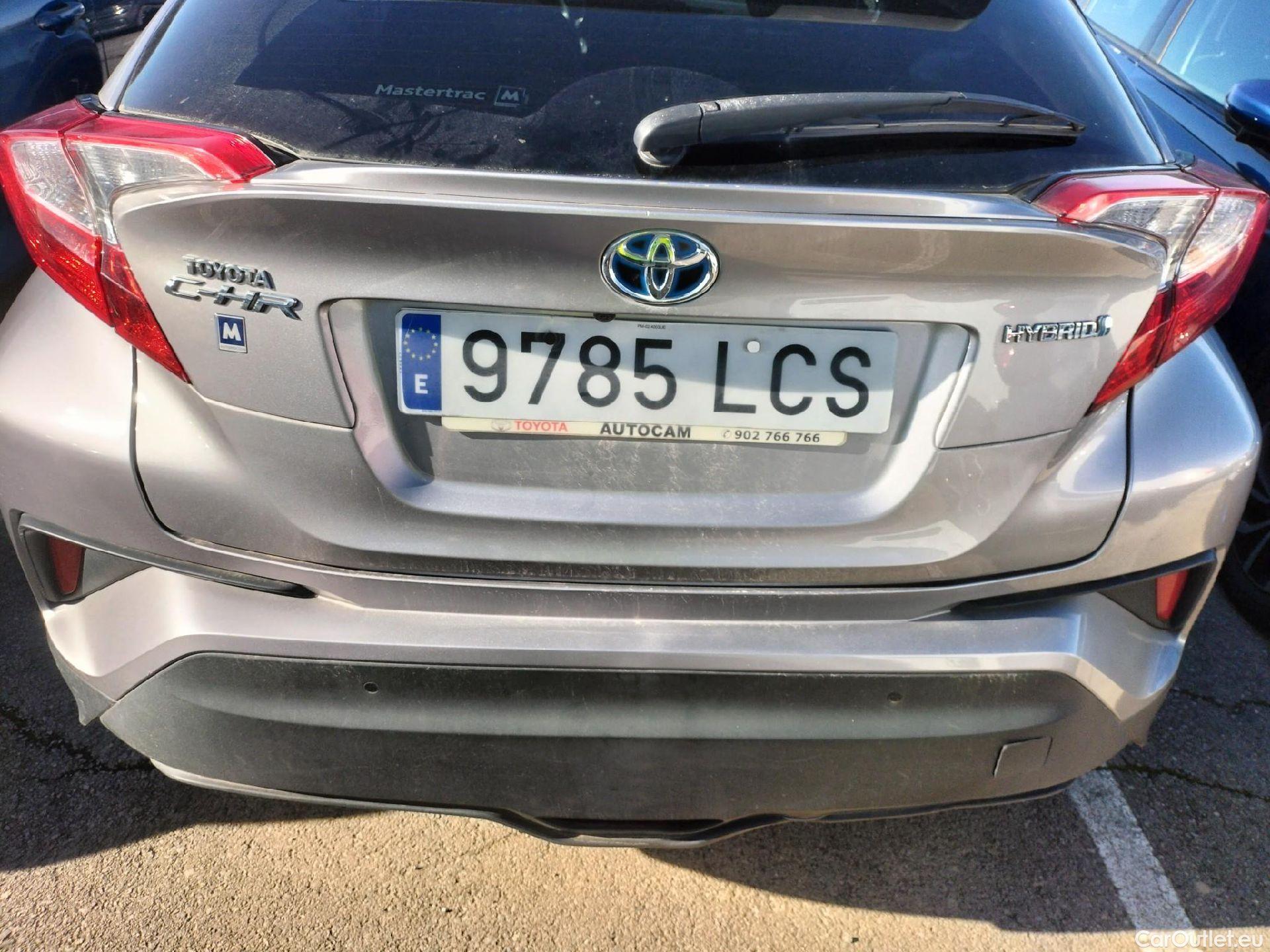  Toyota  C-HR TOYOTA  / 2016 / 5P / todoterreno 1.8 125H Advance (CX) #40