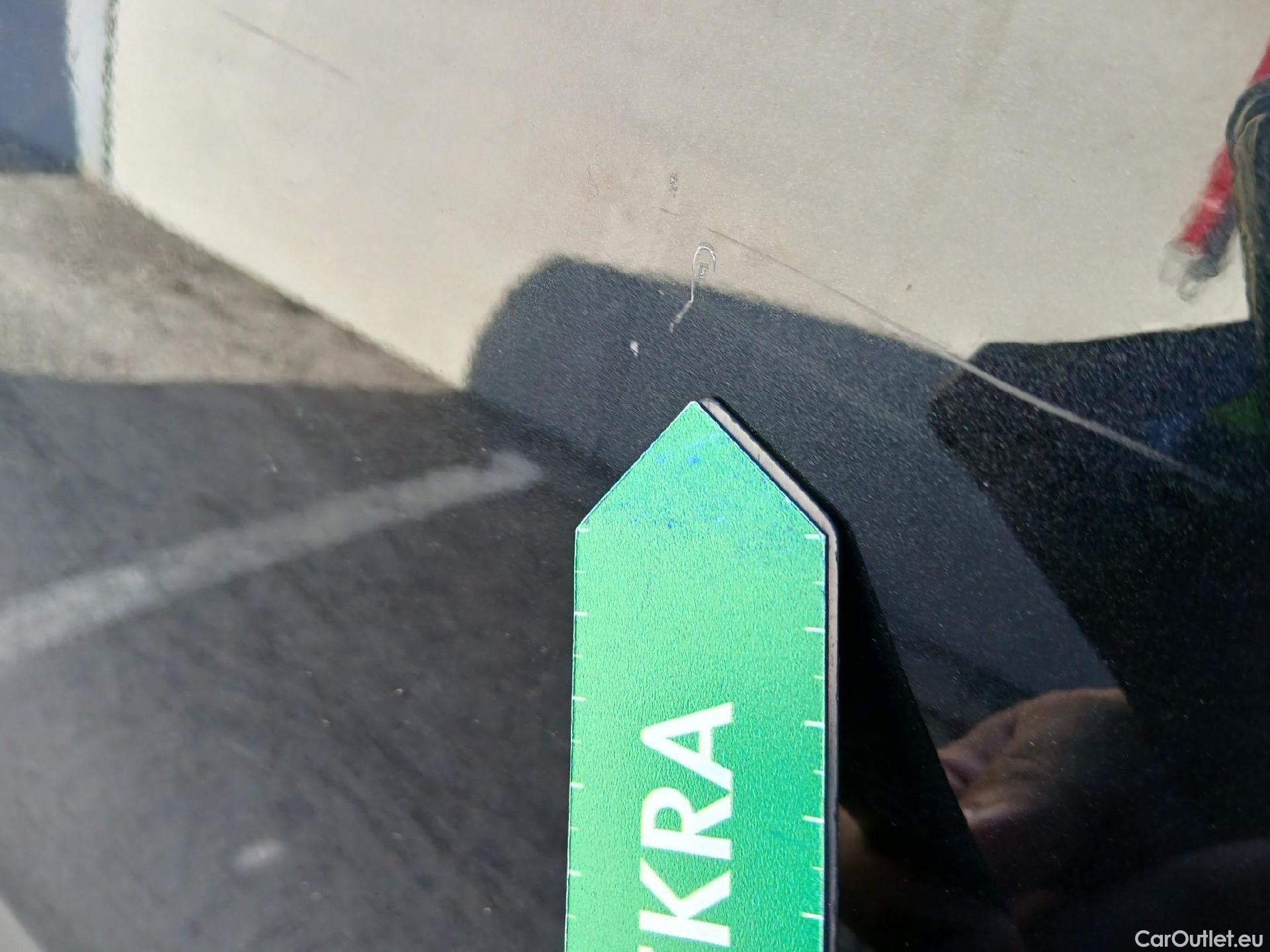  Toyota  Yaris Cross TOYOTA  / 2021 / 5P / todoterreno 1.5 120H Active Plus #9