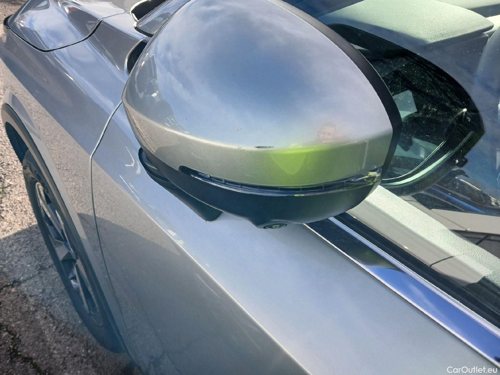  Nissan  Qashqai NISSAN  / 2021 / 5P / todoterreno DIG-T 116kW mHEV Xtronic N-GO(SP) #5