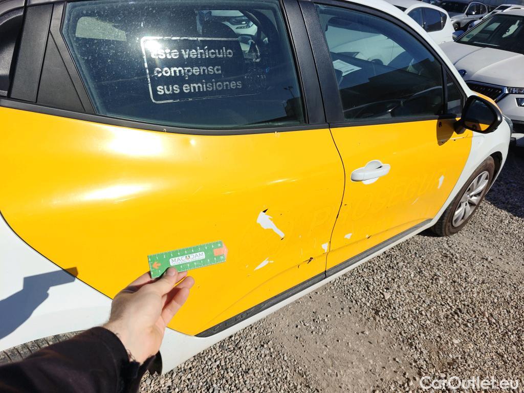  Renault  Clio RENAULT  / 2019 / 5P / berlina con portón Business Blue dCi 74kW (100CV) #8