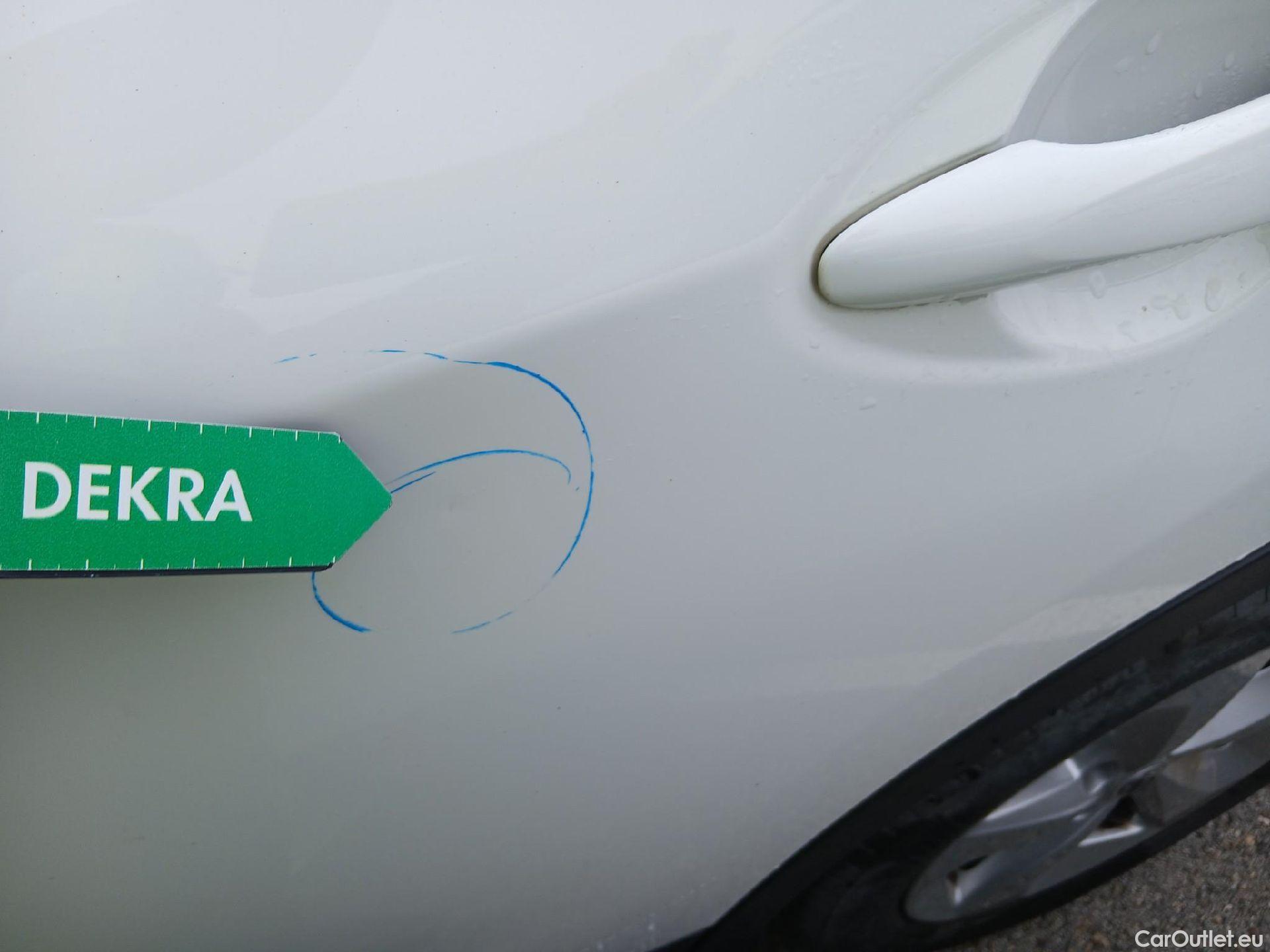  Nissan  Qashqai NISSAN  / 2017 / 5P / todoterreno dCi 150CV (110kW) 4WD ACENTA #23