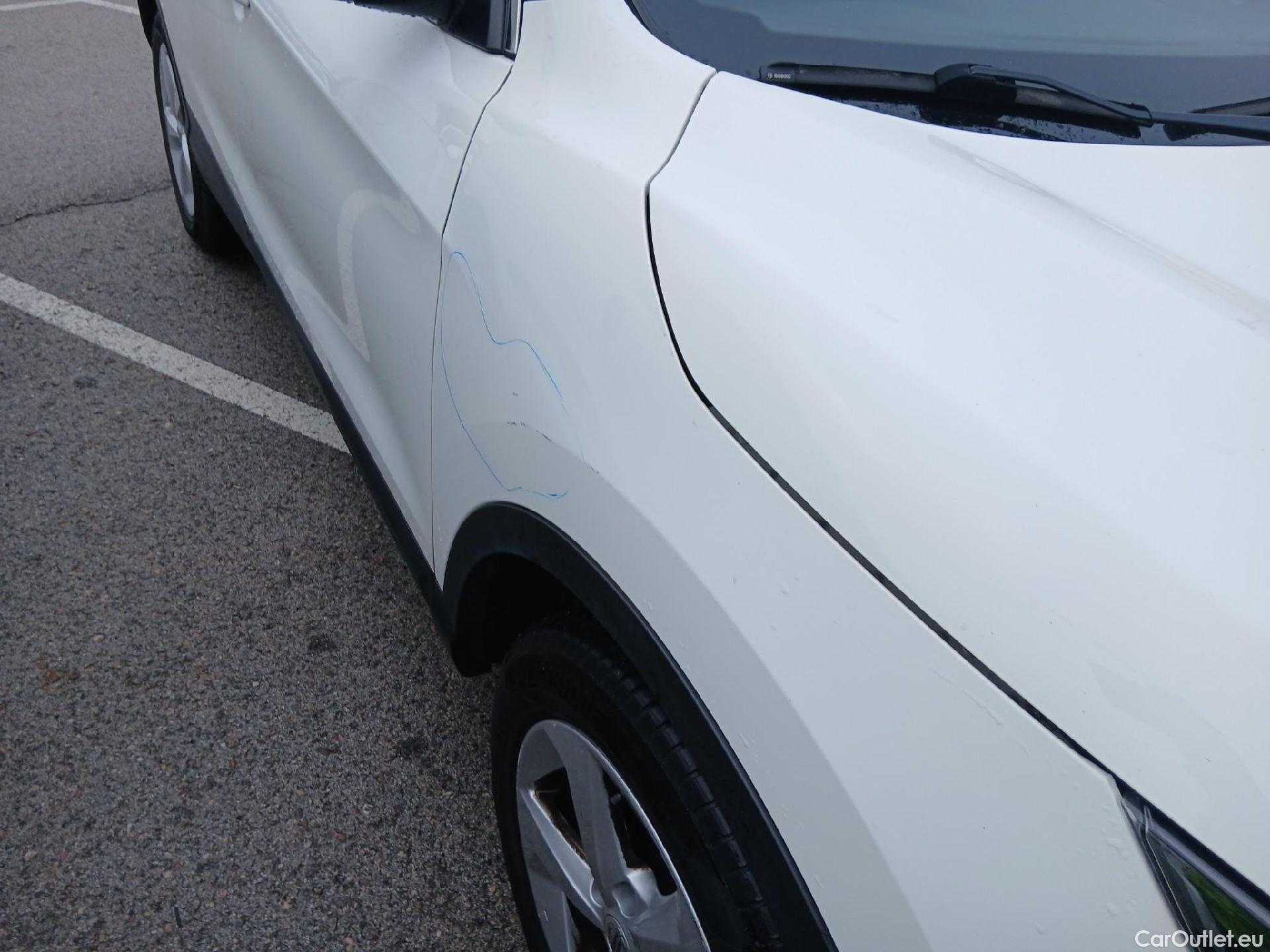  Nissan  Qashqai NISSAN  / 2017 / 5P / todoterreno dCi 150CV (110kW) 4WD ACENTA #40