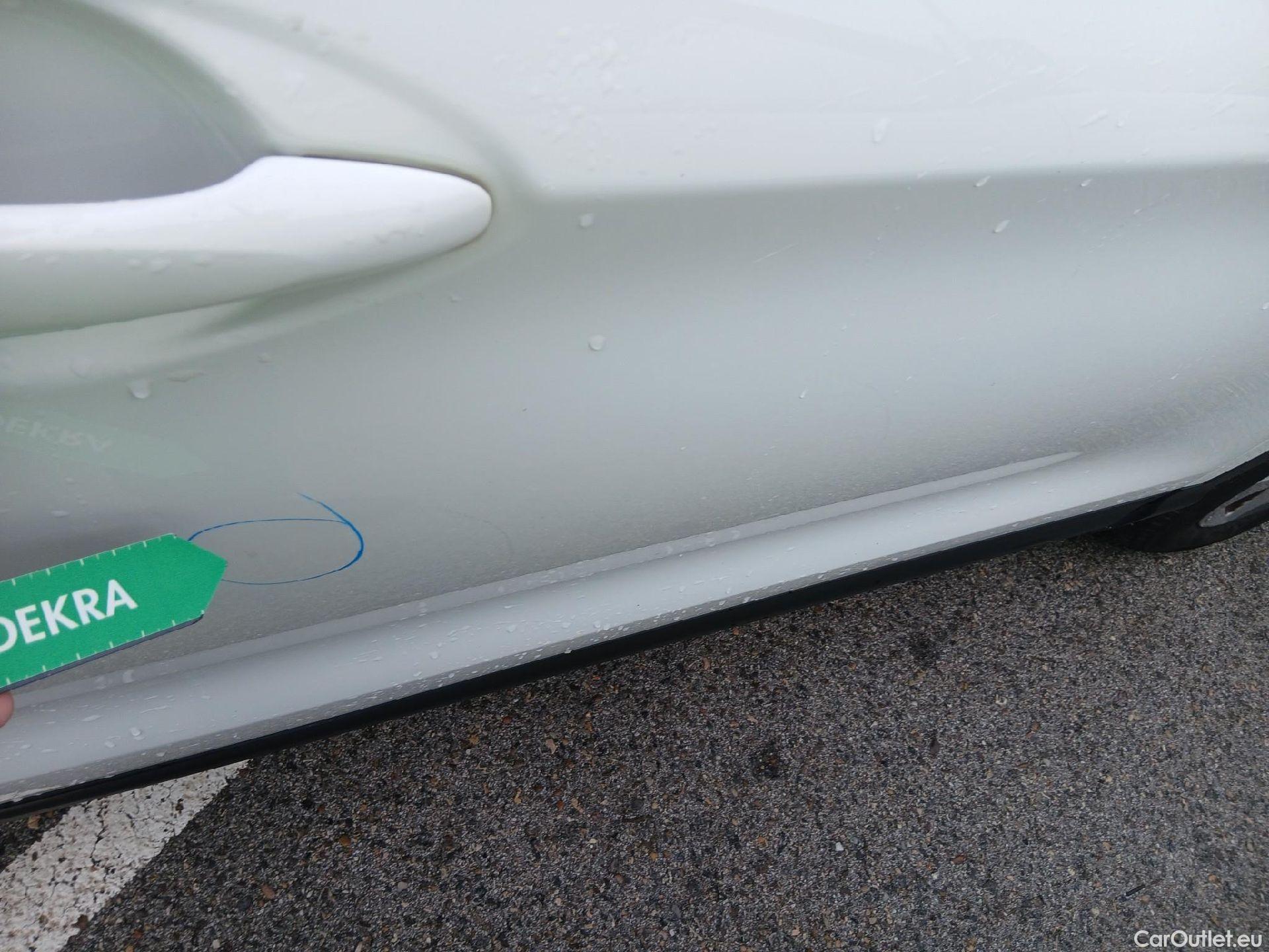  Nissan  Qashqai NISSAN  / 2017 / 5P / todoterreno dCi 150CV (110kW) 4WD ACENTA #39