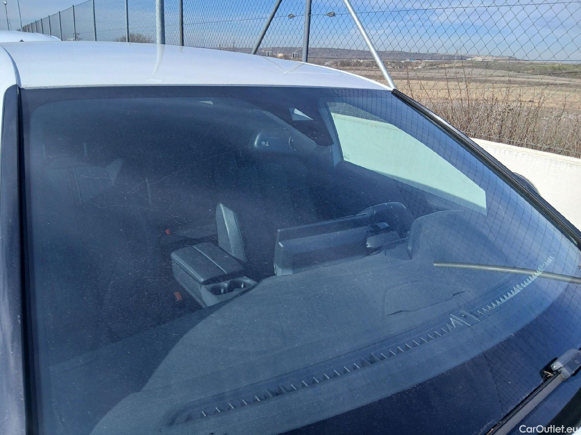  Peugeot  3008  Allure Pack 1.5 HDi 130CV AT8 E6d #4