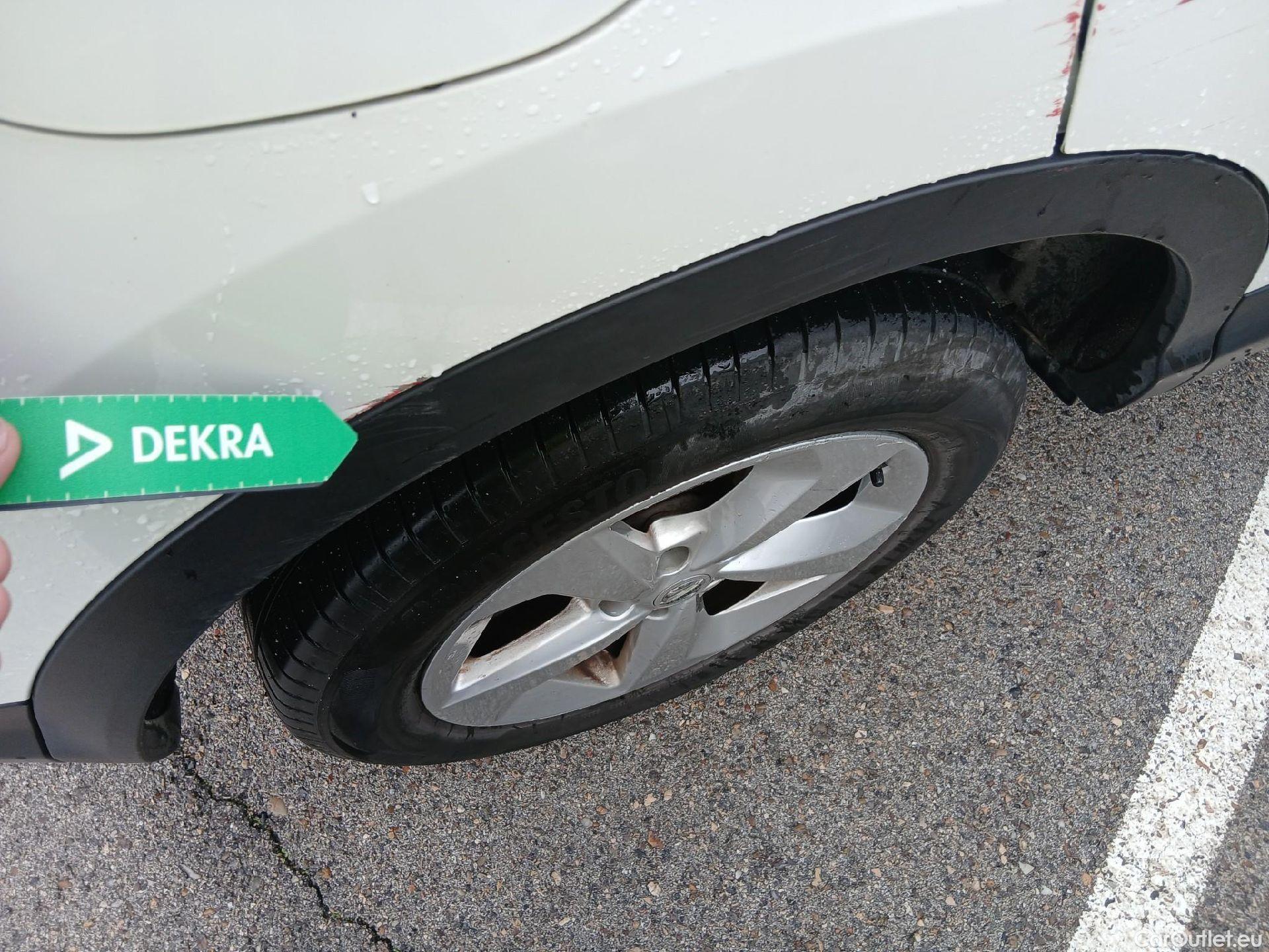  Nissan  Qashqai NISSAN  / 2017 / 5P / todoterreno dCi 150CV (110kW) 4WD ACENTA #30