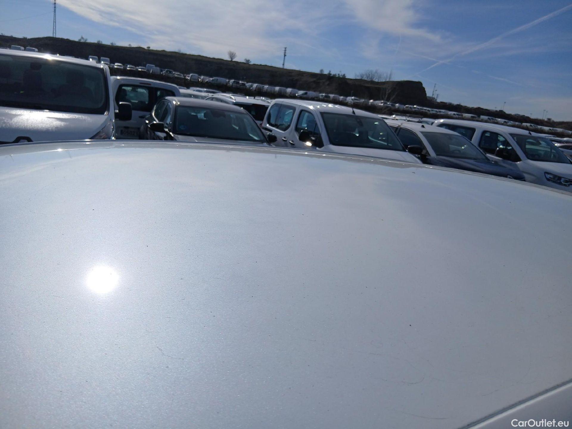  Peugeot  3008  Allure Pack 1.5 HDi 130CV AT8 E6d #10