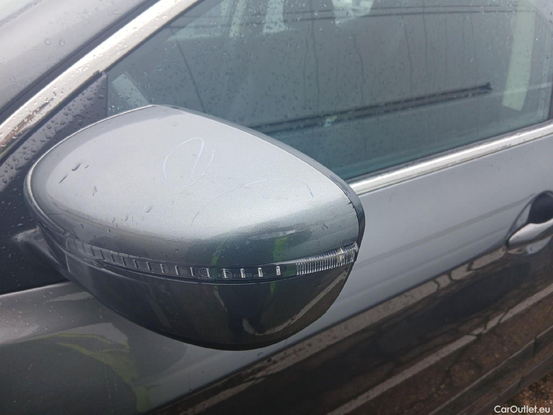  Nissan  Qashqai NISSAN  / 2017 / 5P / todoterreno DIG-T 103 kW (140 CV) E6D N-STYLE #14