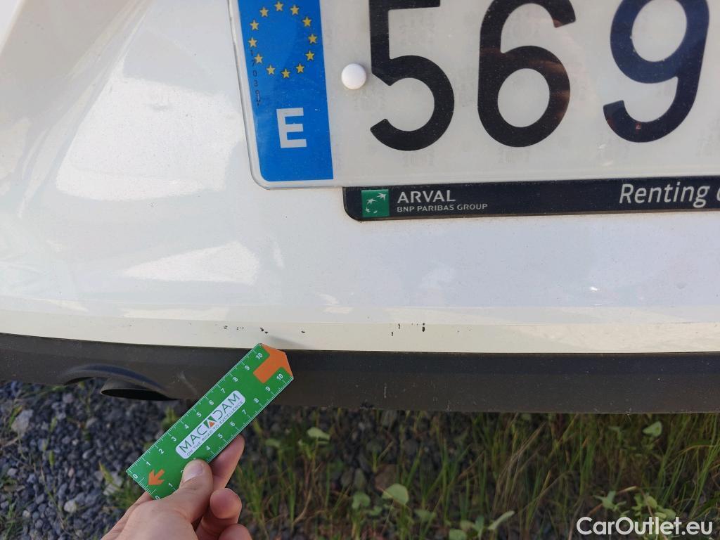  Renault  Clio RENAULT  / 2019 / 5P / berlina con portón Business Blue dCi 74kW (100CV) #46