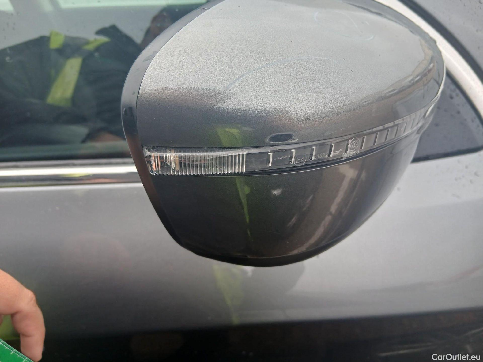  Nissan  Qashqai NISSAN  / 2017 / 5P / todoterreno DIG-T 103 kW (140 CV) E6D N-STYLE #21