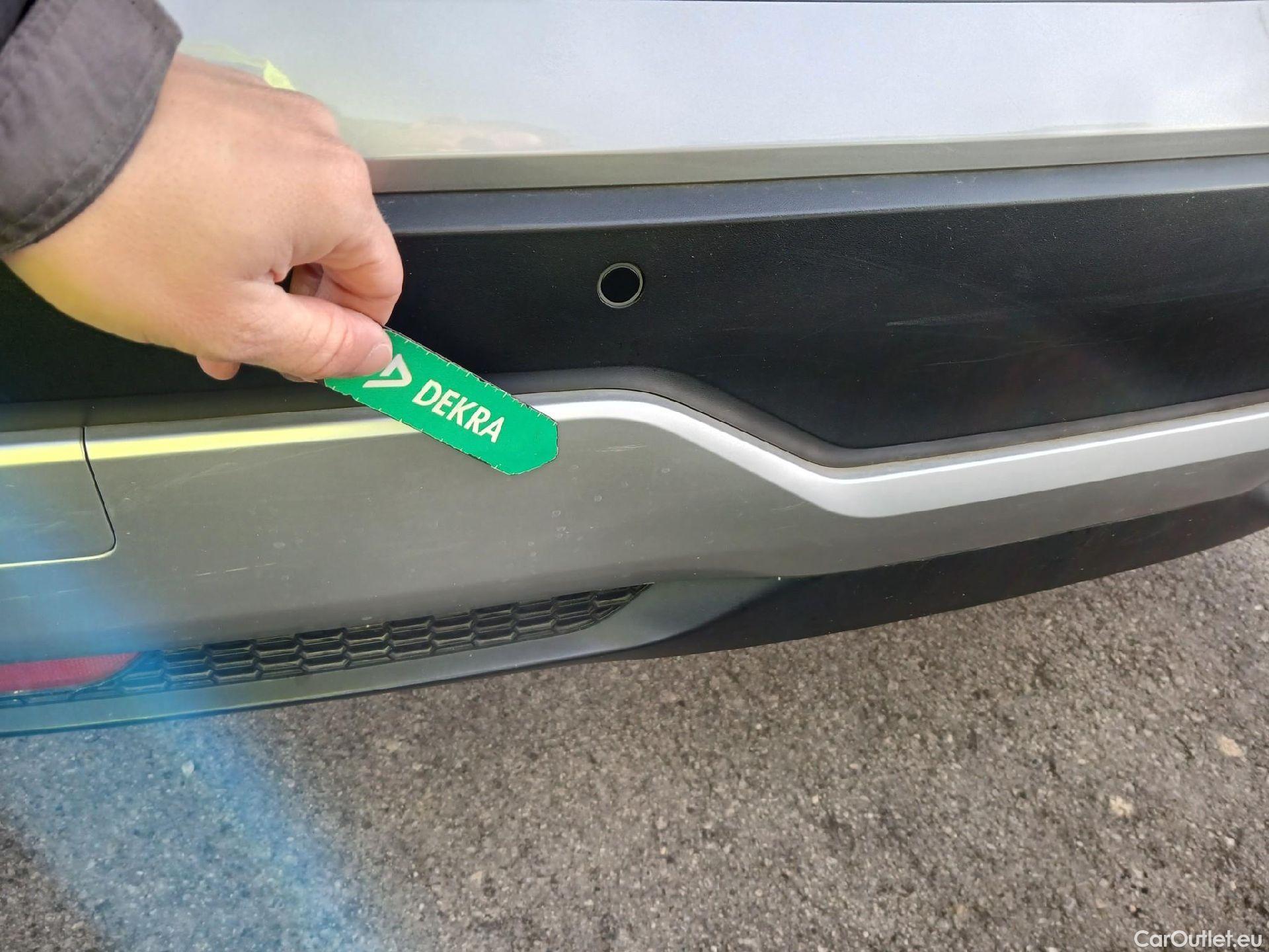  Nissan  Qashqai NISSAN  / 2021 / 5P / todoterreno DIG-T 116kW mHEV Xtronic N-GO(SP) #9