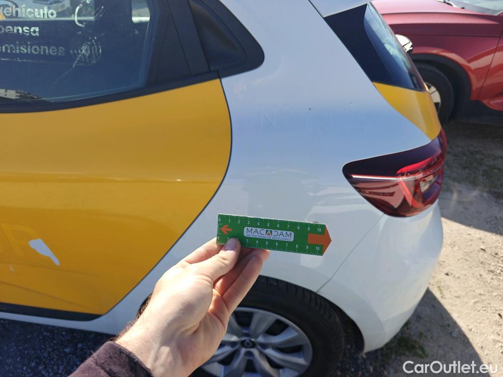  Renault  Clio RENAULT  / 2019 / 5P / berlina con portón Business Blue dCi 74kW (100CV) #11