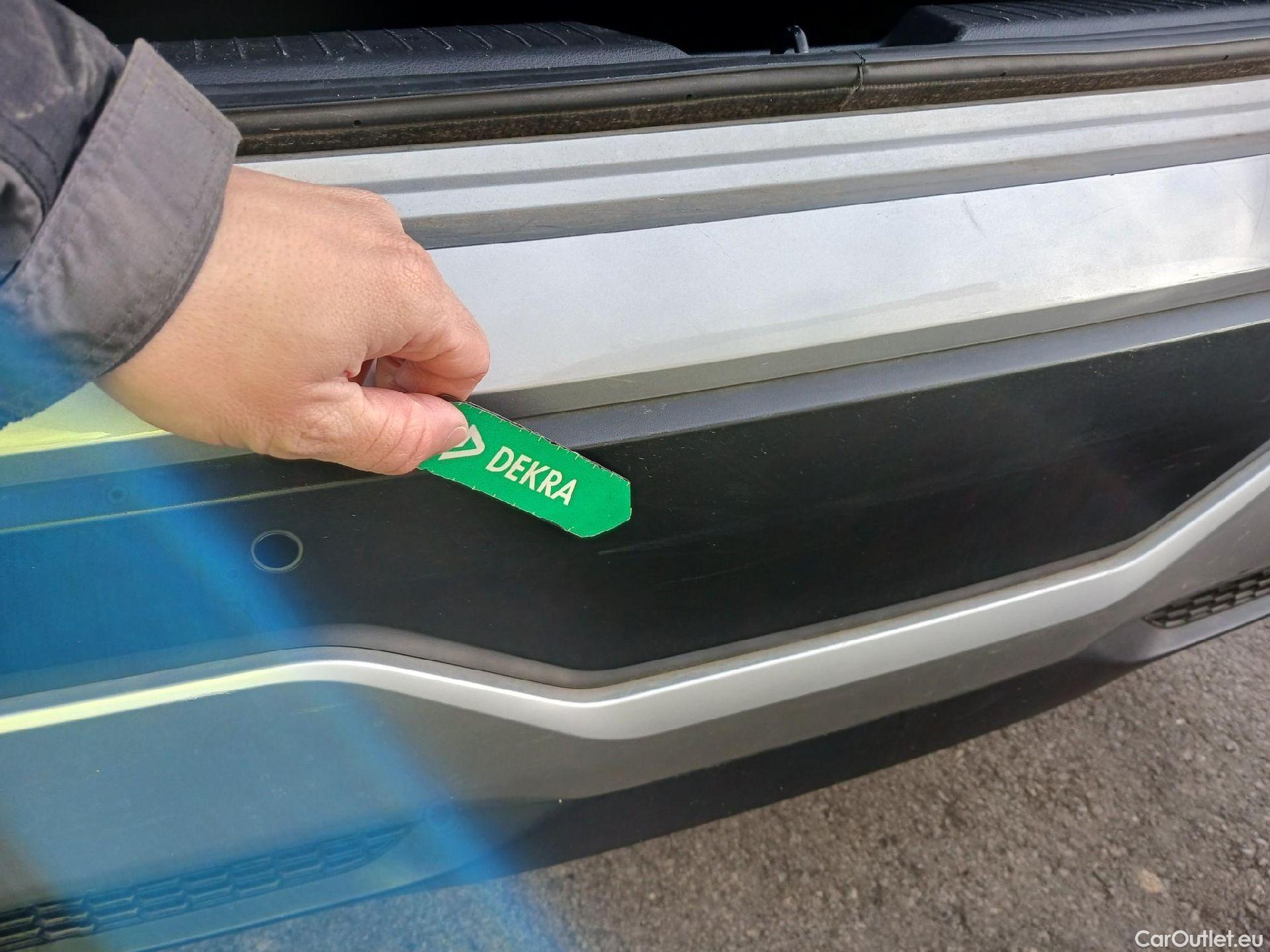  Nissan  Qashqai NISSAN  / 2021 / 5P / todoterreno DIG-T 116kW mHEV Xtronic N-GO(SP) #8