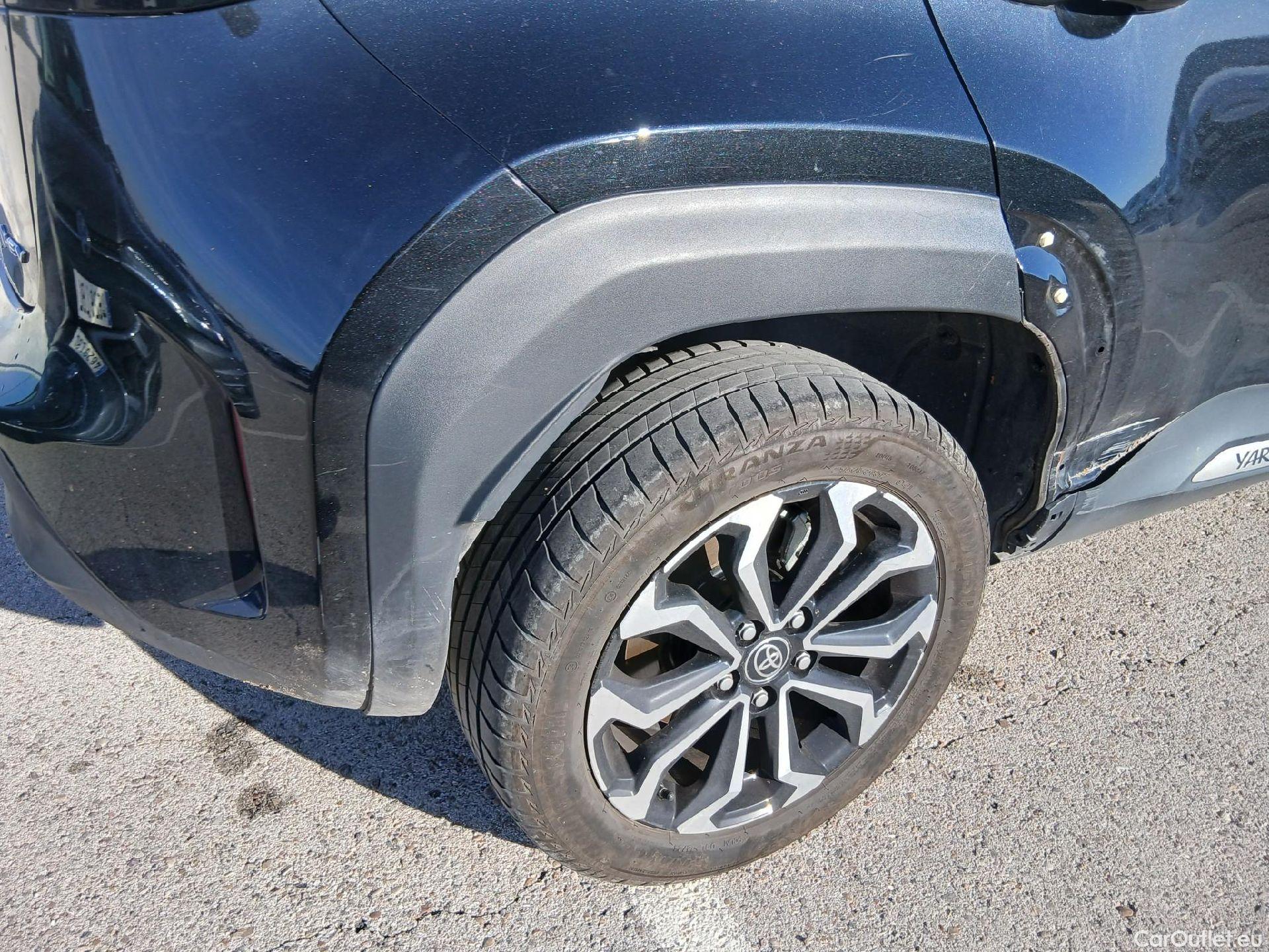  Toyota  Yaris Cross TOYOTA  / 2021 / 5P / todoterreno 1.5 120H Active Plus #31