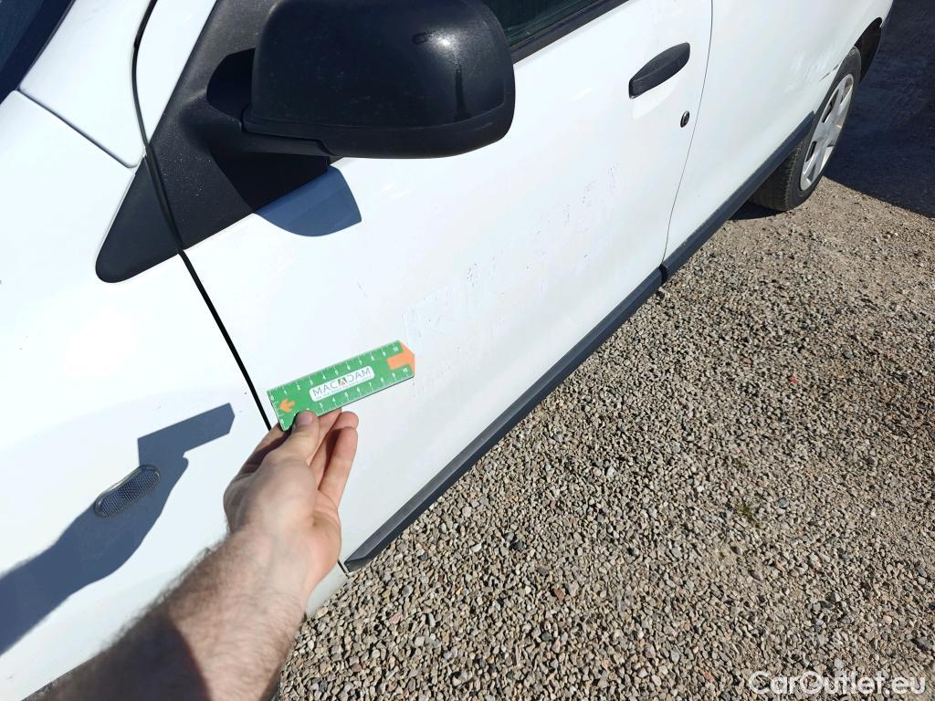  Dacia  Dokker DACIA  / 2013 / 4P / furgón derivado de turismo Essential dCi 55kW (75CV) #63