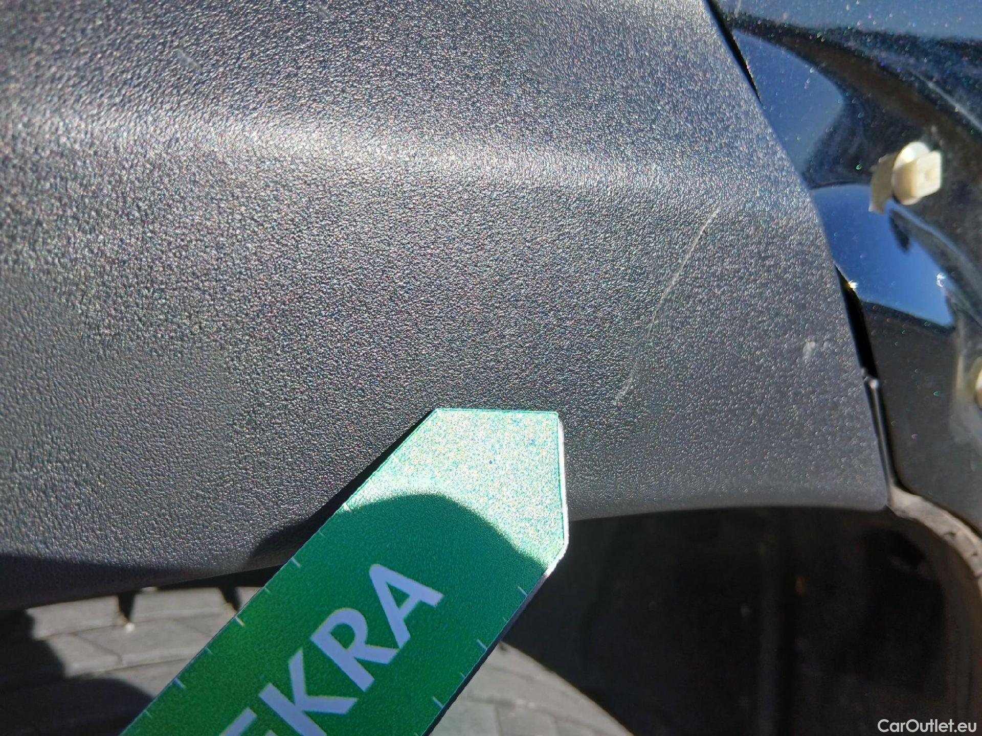  Toyota  Yaris Cross TOYOTA  / 2021 / 5P / todoterreno 1.5 120H Active Plus #32