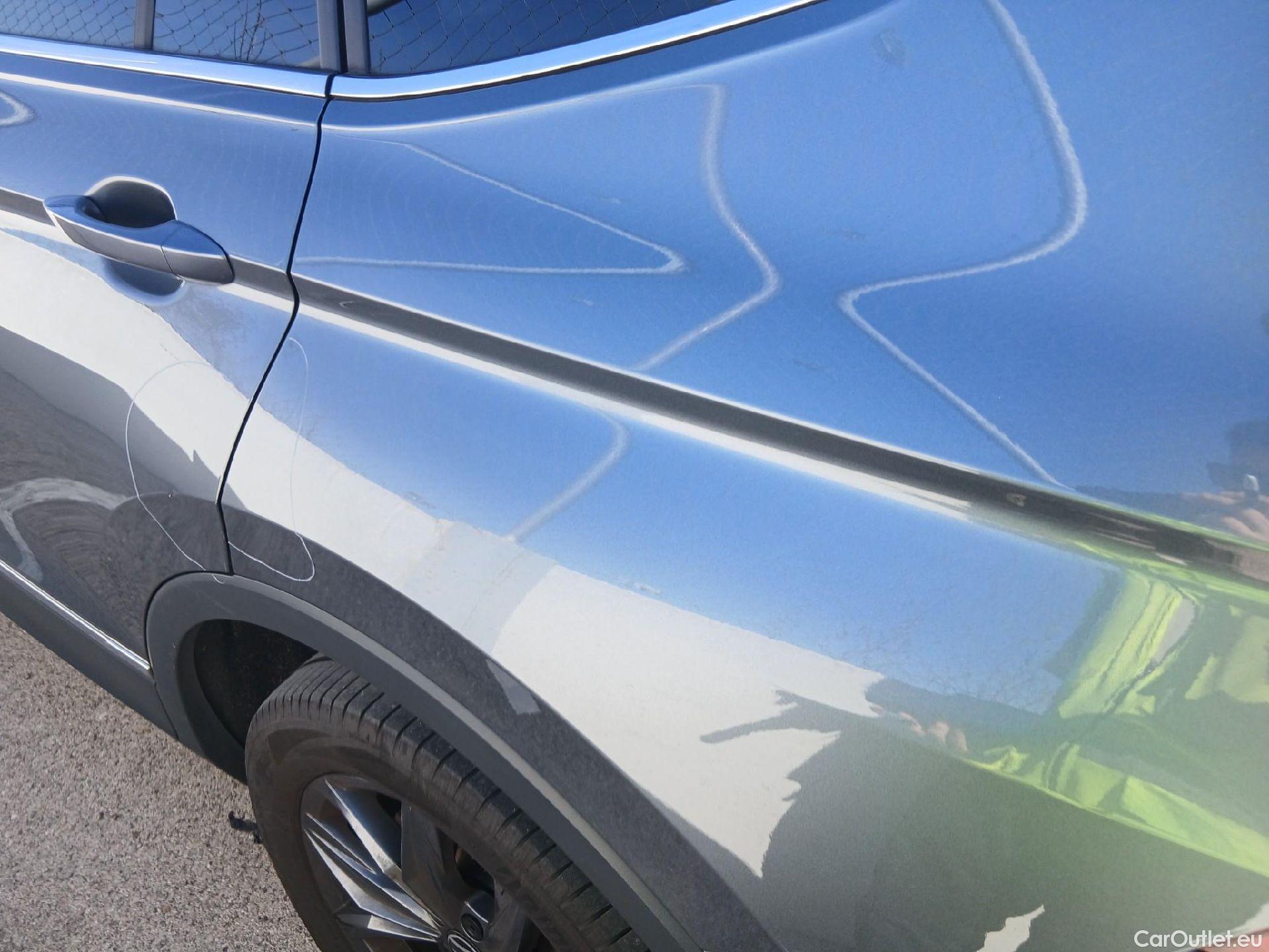  Volkswagen  Tiguan VOLKSWAGEN  Allspace / 2021 / 5P / todoterreno Life 2.0 TDI 110kW (150CV) DSG #14