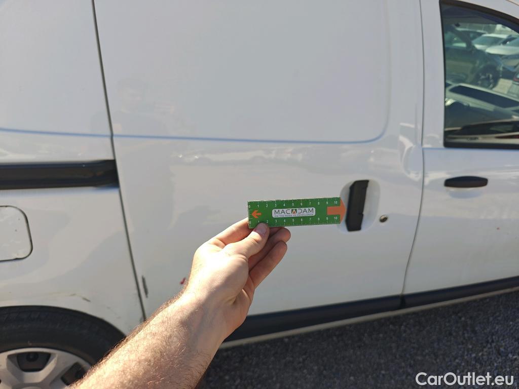  Dacia  Dokker DACIA  / 2013 / 4P / furgón derivado de turismo Essential dCi 55kW (75CV) #12