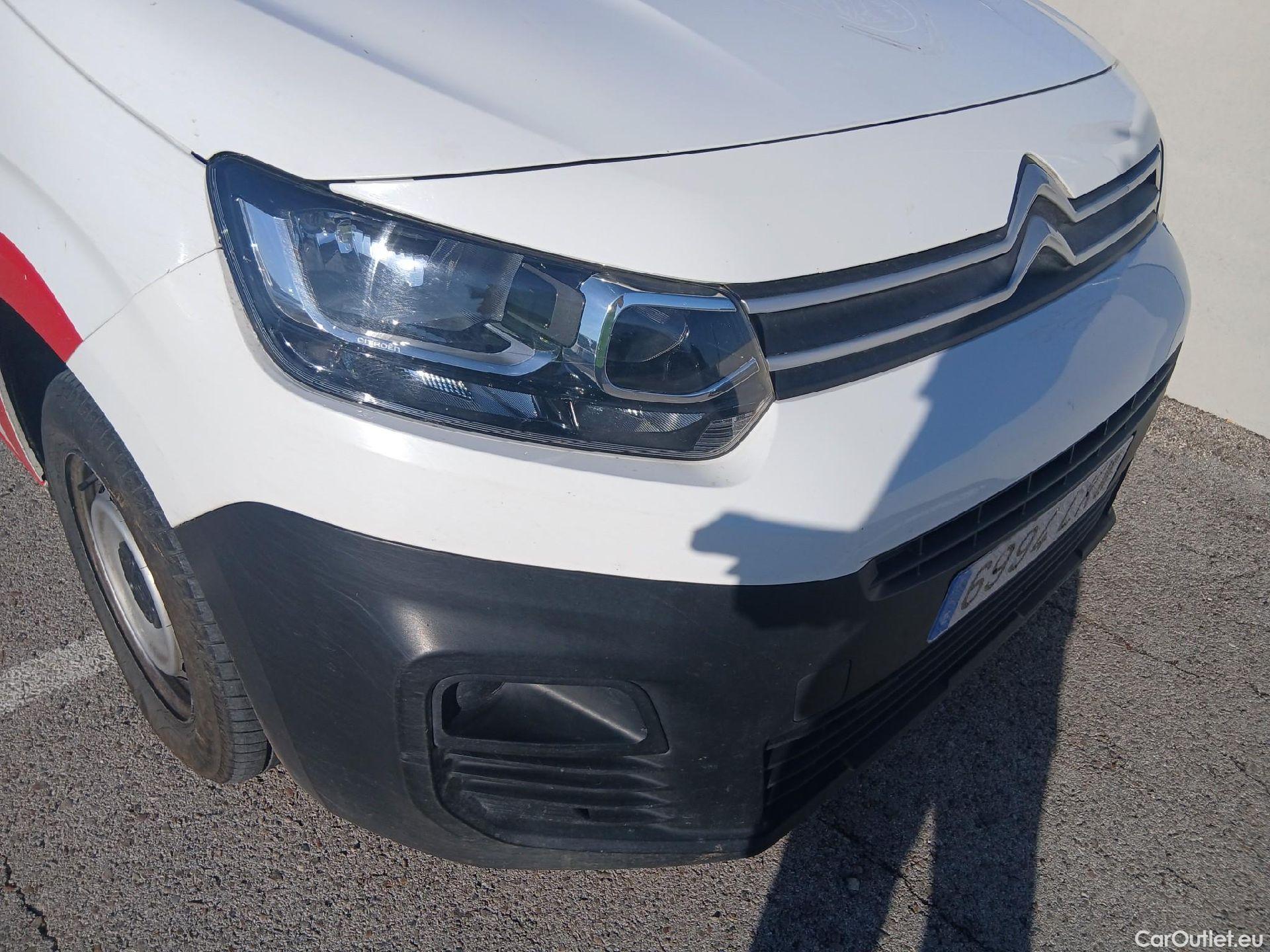  Citroen  Berlingo CITROEN  / 2018 / 3P / furgón derivado de turismo Talla M BlueHDi 100 CONTROL #8