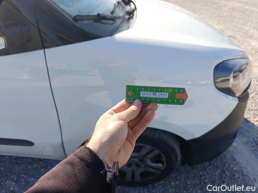  Fiat  Doblo FIAT Doblò Cargo/2015/4P/furgón derivado de turismo Cargo SX 1.6 Mjet 66kW (90CV) #26