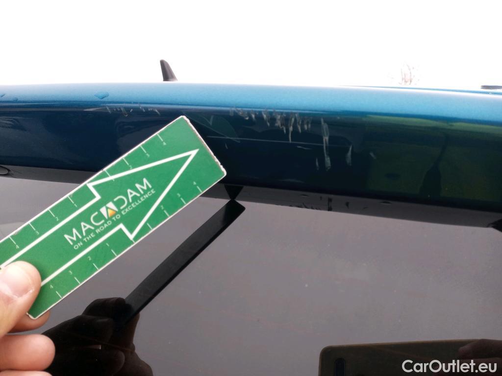  Volkswagen  Touran VOLKSWAGEN  / 2015 / 5P / monovolumen compacto Advance 1.6 TDI 85kW (115CV) DSG #39