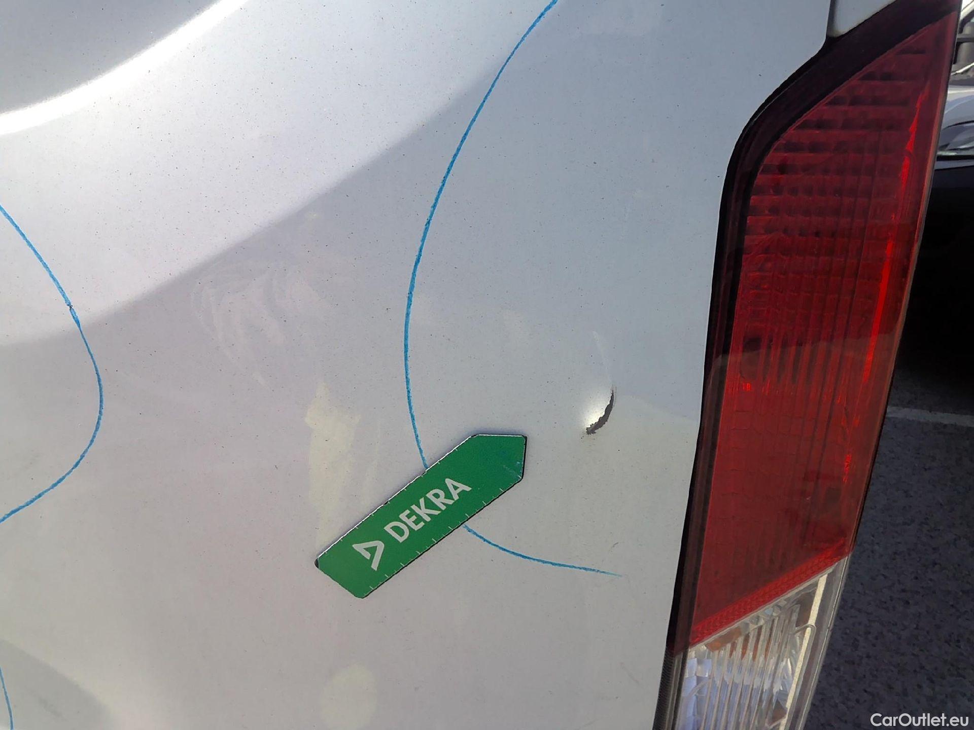  Ford  Transit FORD  / 2013 / 4P / furgón 310 96kW L2H2 Van Trend Delantera #62