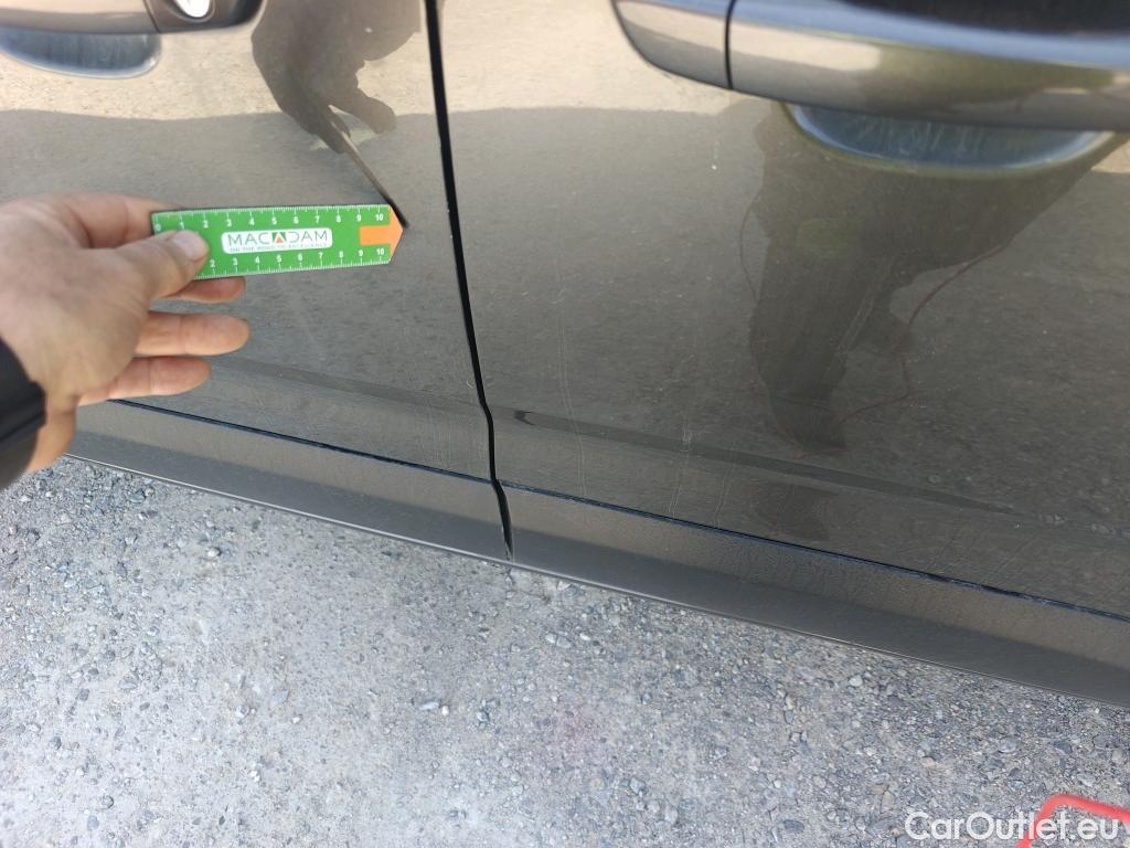  Opel  Combo OPEL  Life / 2018 / 5P / monovolumen compacto 1.5 TD 75kW (100CV) S/S Selective L #31