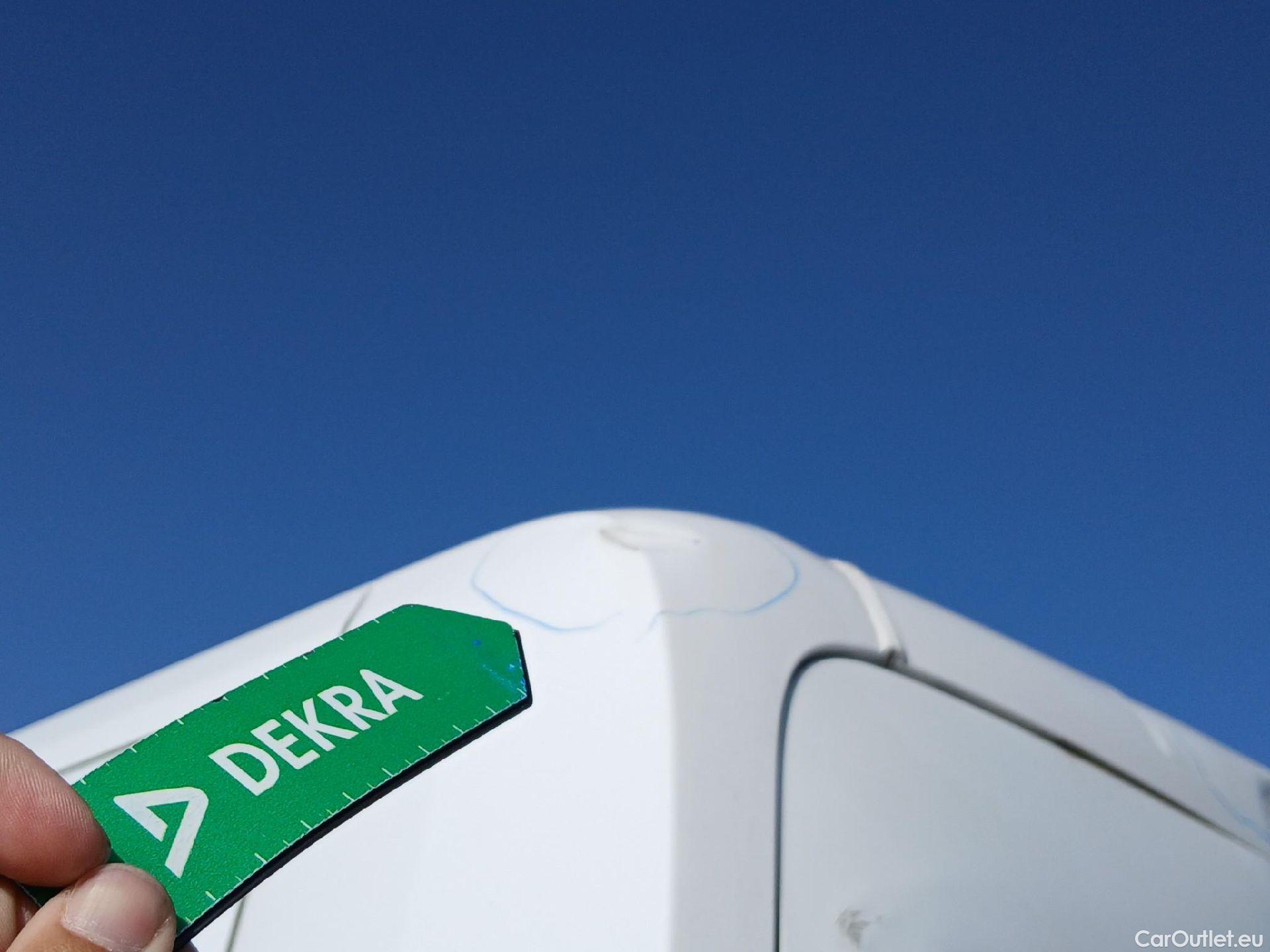  Ford  Transit FORD  / 2013 / 4P / furgón 310 96kW L2H2 Van Trend Delantera #20