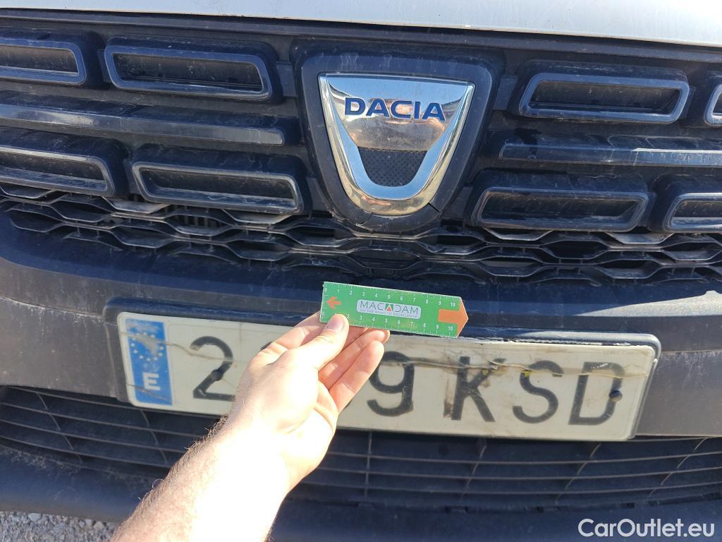  Dacia  Dokker DACIA  / 2013 / 4P / furgón derivado de turismo Essential dCi 55kW (75CV) #33