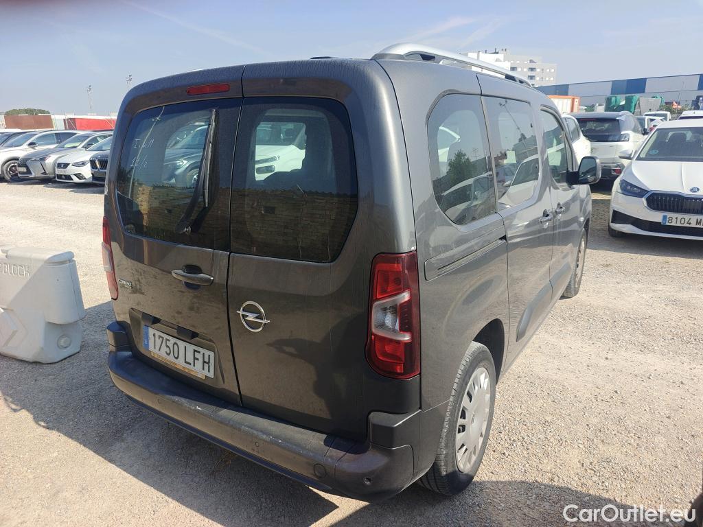  Opel  Combo OPEL  Life / 2018 / 5P / monovolumen compacto 1.5 TD 75kW (100CV) S/S Selective L #16