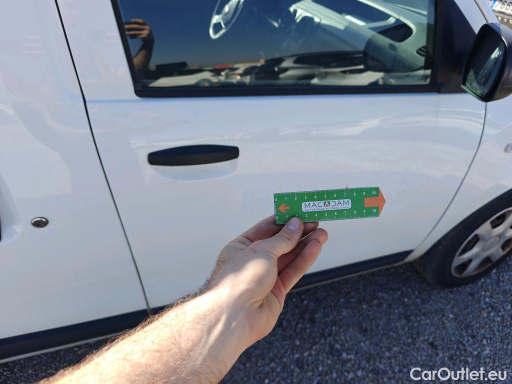  Dacia  Dokker DACIA  / 2013 / 4P / furgón derivado de turismo Essential dCi 55kW (75CV) #46