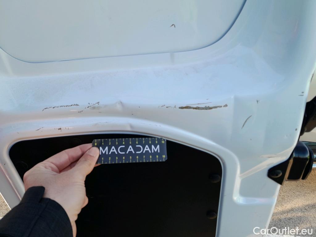  Citroen  Berlingo CITROEN  / 2018 / 3P / furgón derivado de turismo Talla M BlueHDi 75 CONTROL #17