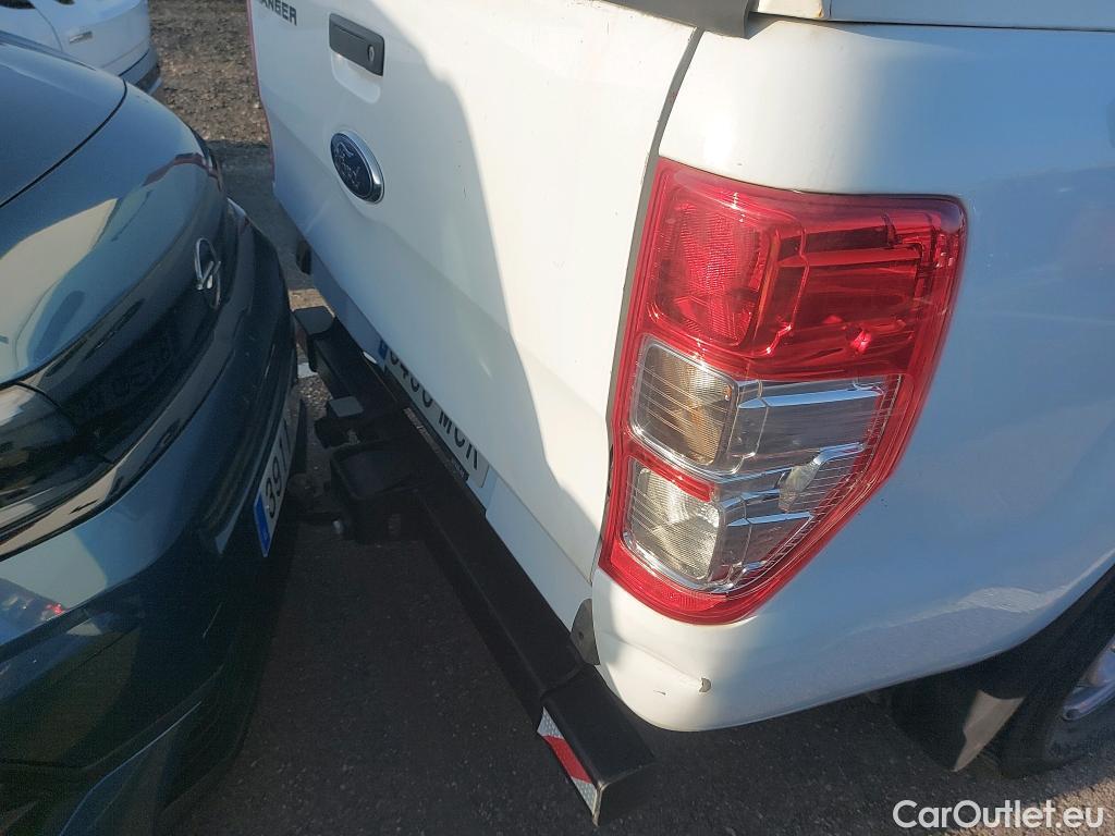  Ford  Ranger FORD  / 2019 / 4P / pickup doble cabina 2.0 Ecoblue 125kW 4x4 Doble Cab. XL S/S #31