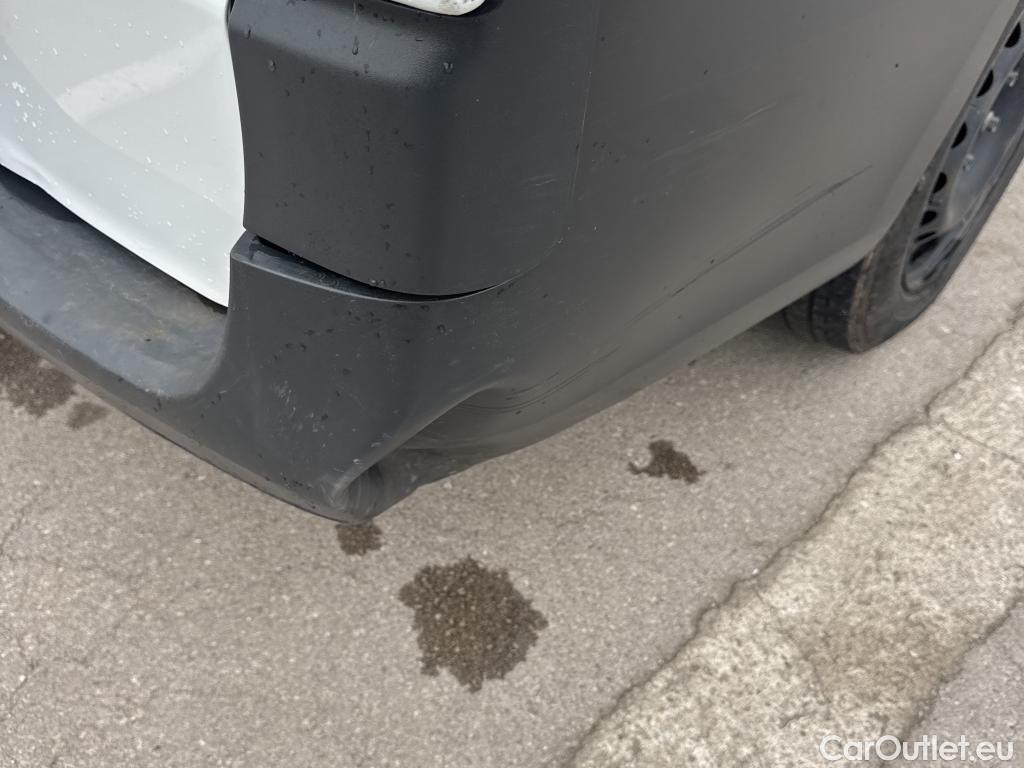  Mercedes  Vito MERCEDES-BENZ  / 2014 / 4P / furgón 114CDI 100kW furgón Pro larga #19