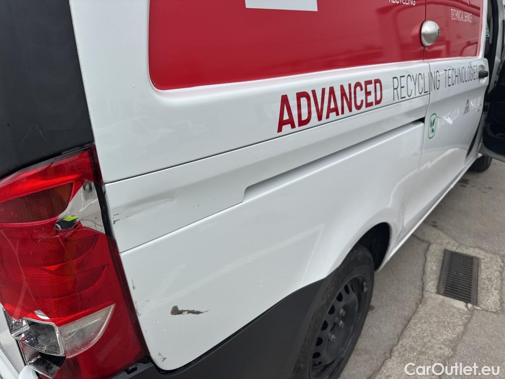  Mercedes  Vito MERCEDES-BENZ  / 2014 / 4P / furgón 114CDI 100kW furgón Pro larga #9