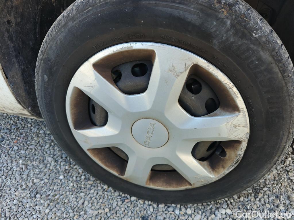  Dacia  Dokker DACIA  / 2013 / 4P / furgón derivado de turismo Essential dCi 55kW (75CV) #75