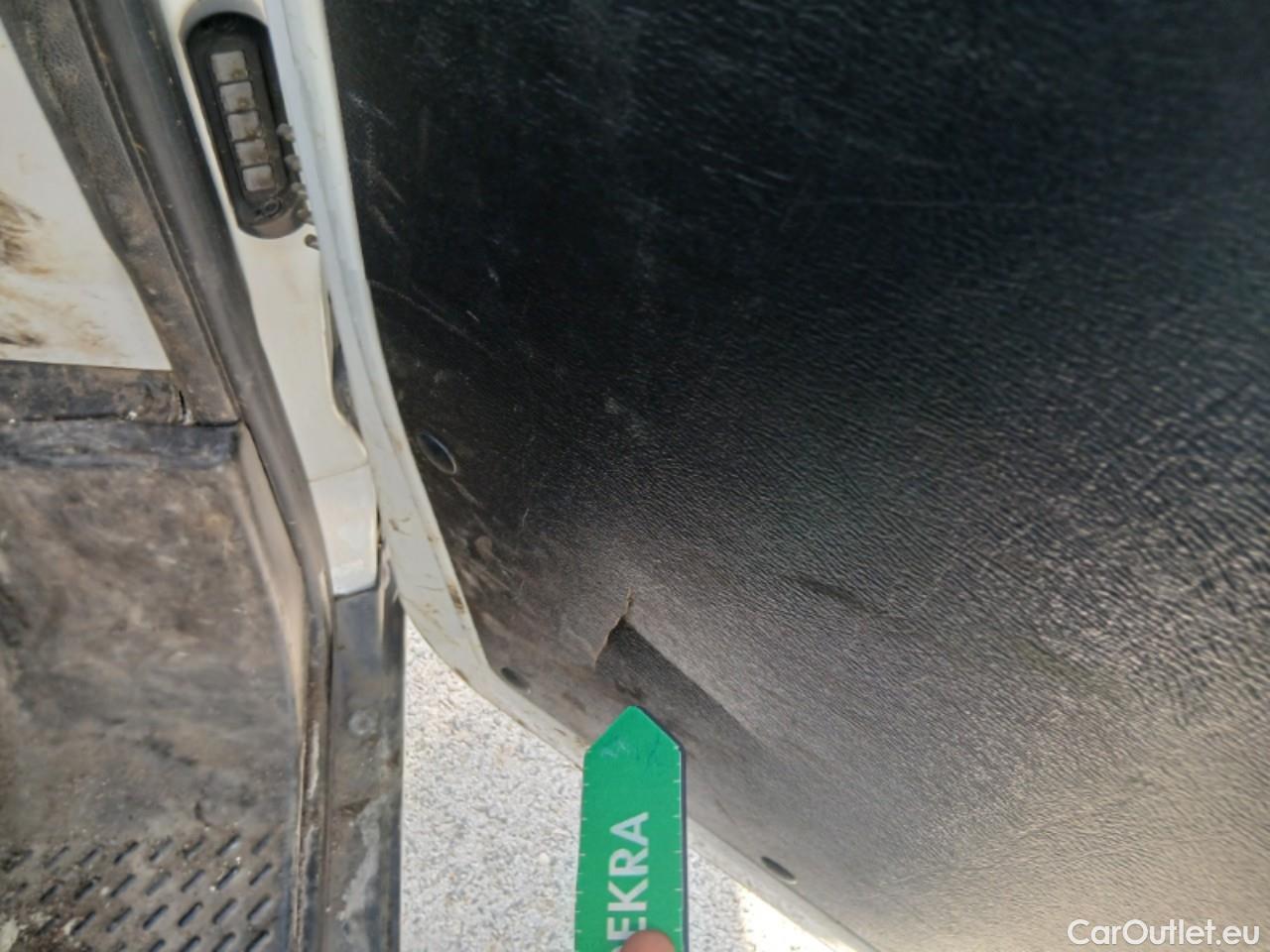  Iveco  Daily IVECO  / 2014 / 4P / chasis doble cabina 35C 14 D 3750 #22