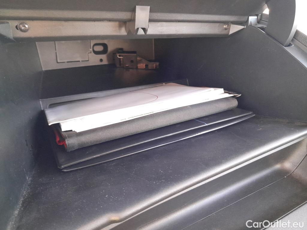  Citroen  Berlingo CITROEN  / 2018 / 3P / furgón derivado de turismo Talla M BlueHDi 75 CONTROL #30