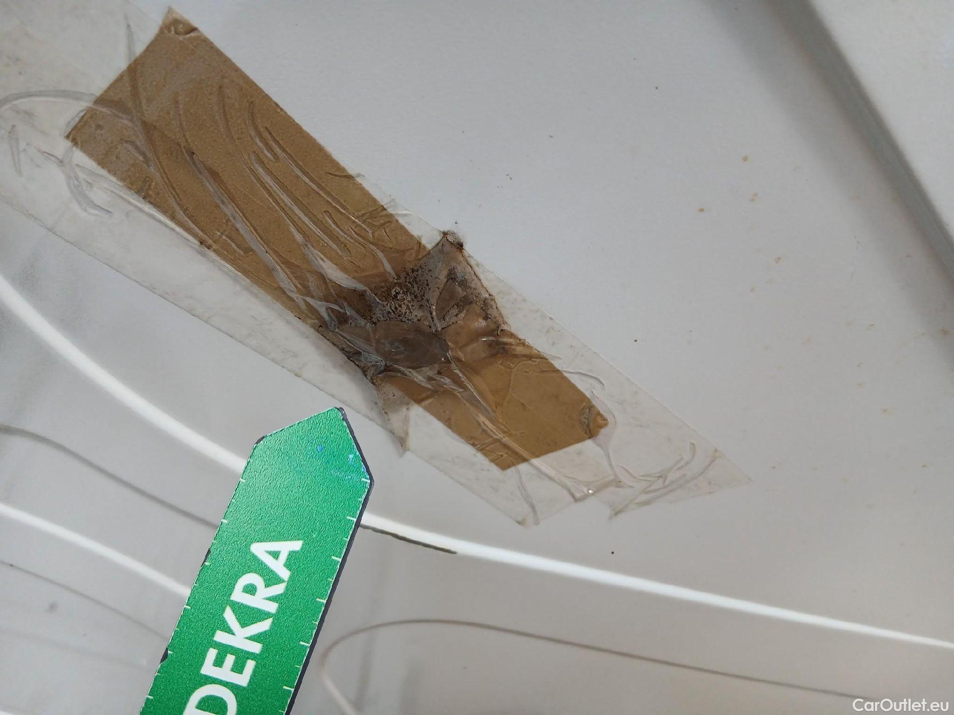  Ford  Transit FORD  / 2013 / 4P / furgón 310 96kW L2H2 Van Trend Delantera #45