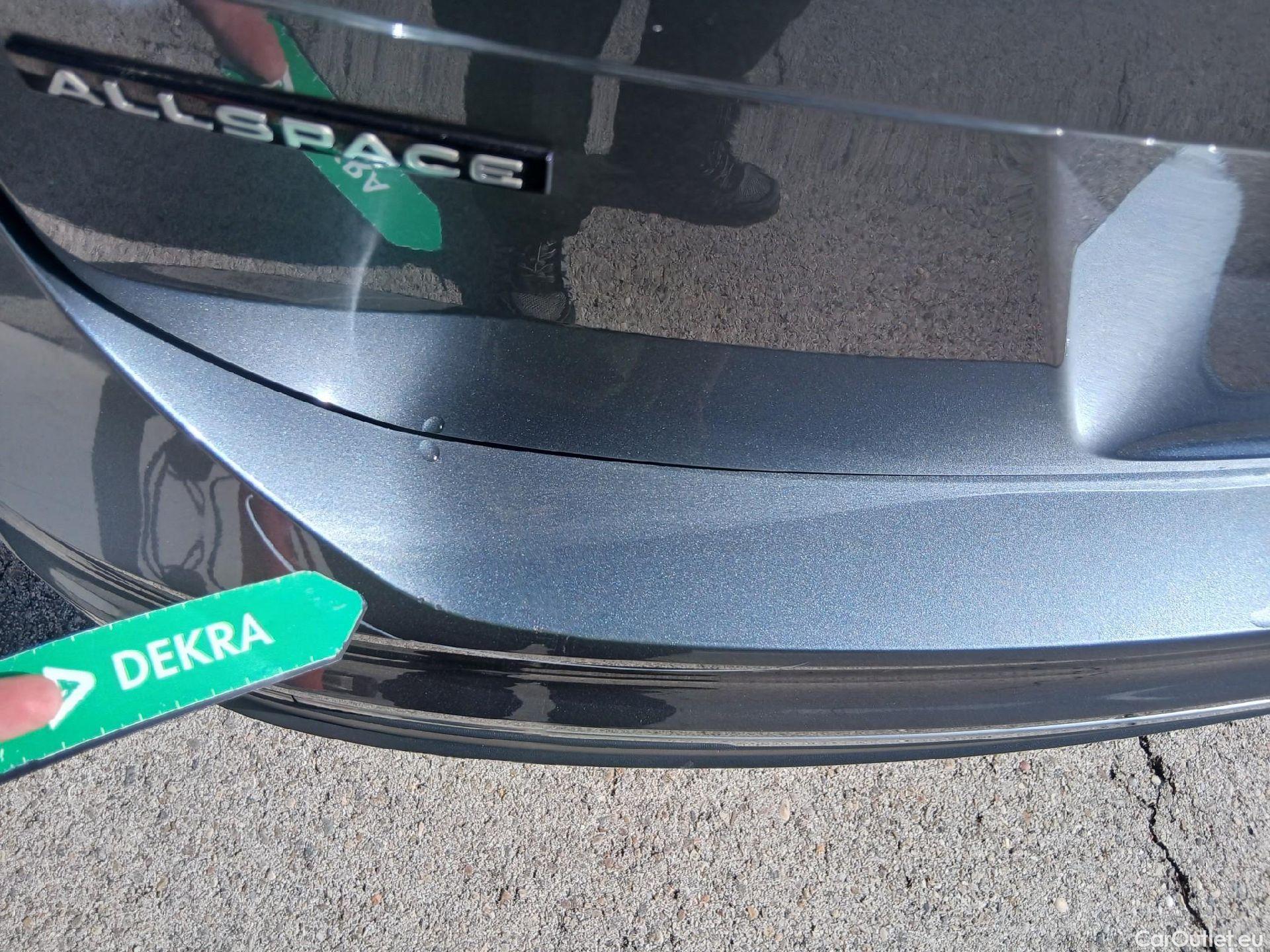  Volkswagen  Tiguan VOLKSWAGEN  Allspace / 2021 / 5P / todoterreno Life 2.0 TDI 110kW (150CV) DSG #19