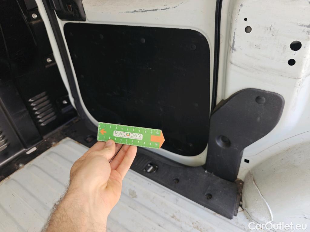  Dacia  Dokker DACIA  / 2013 / 4P / furgón derivado de turismo Essential dCi 55kW (75CV) #85