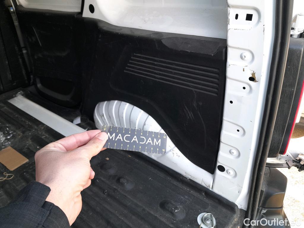  Citroen  Berlingo CITROEN  / 2018 / 3P / furgón derivado de turismo Talla M BlueHDi 75 CONTROL #33